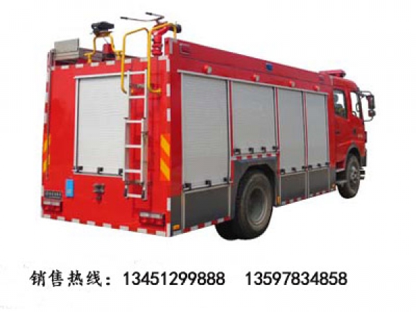 東風(fēng)153水罐（泡沫）消防車(chē)載液6噸（國五）