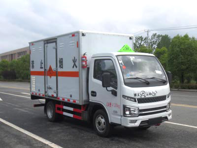 躍進(jìn)爆炸物品運輸車(chē)（藍牌）