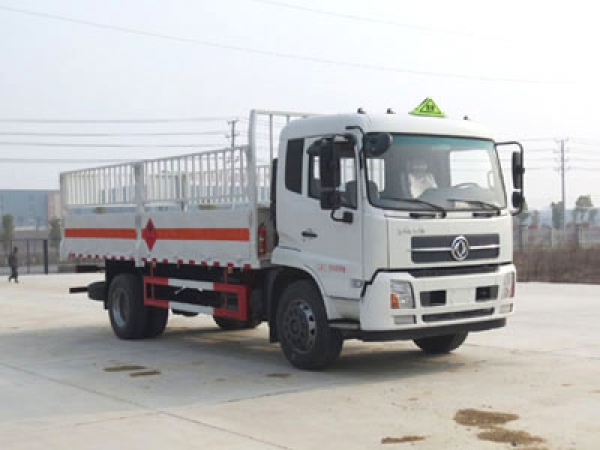 東風(fēng)天錦氣瓶運輸車(chē)（國五）