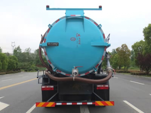 東風(fēng)D9吸污車(chē)（國六）