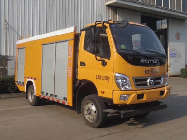 福田四驅遠程供排水搶險車(chē)
