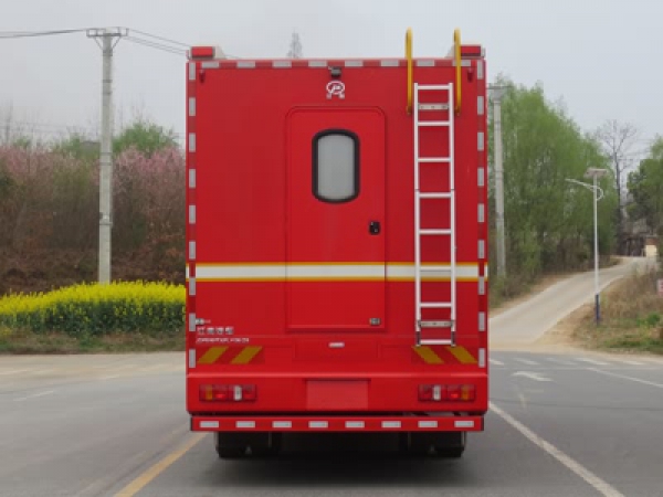 重汽汕德卡應急保障消防車(chē)（2噸水）