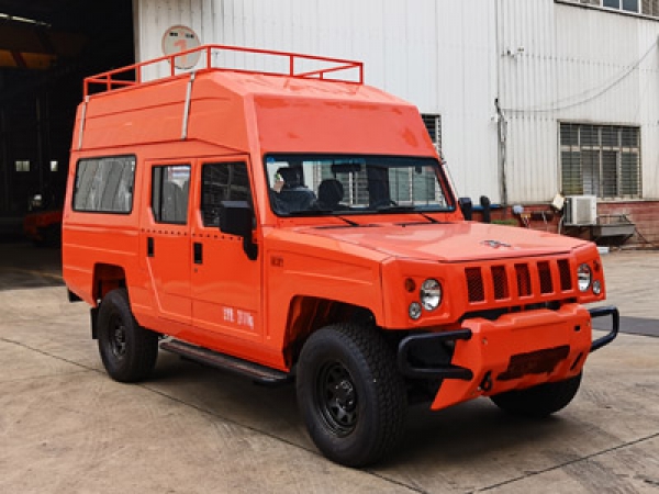 北京勇士高頂運兵車(chē)