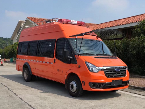 江鈴全順12座運兵車(chē)