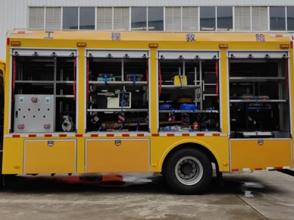 重汽小T5G救險車(chē)